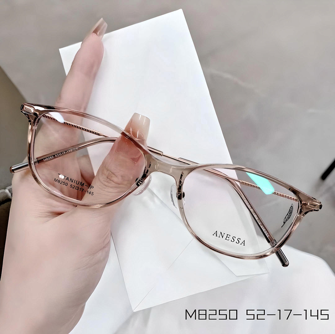 Anessa M8250 Cat-Eye Lightweight Titanium Glasses - Timeless Elegance