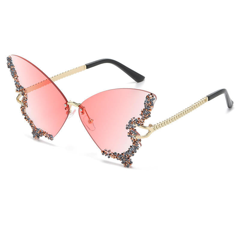 Luxury Butterfly Sunglasses with Rhinestone Detailing - Bold and Elegant (No prescription)