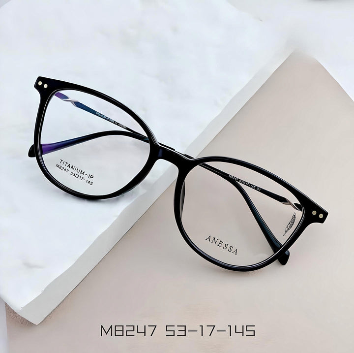 Anessa M8247 Stylish Lightweight Titanium Glasses - Classic Cat-Eye Design